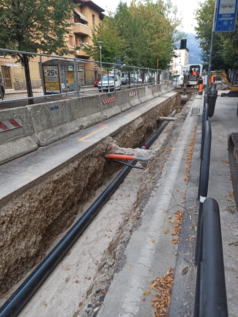 Sostituzione delle dorsali dell'acquedotto in Via Maccani e Via Pedrotti - Trento (TN)