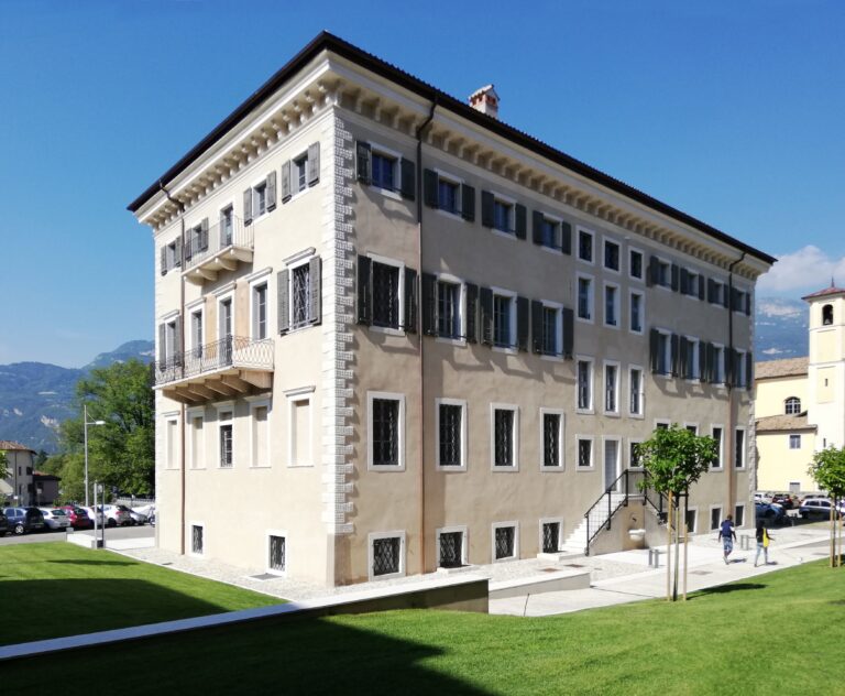 Restauro "Palazzo Sichardt" - Rovereto (TN)